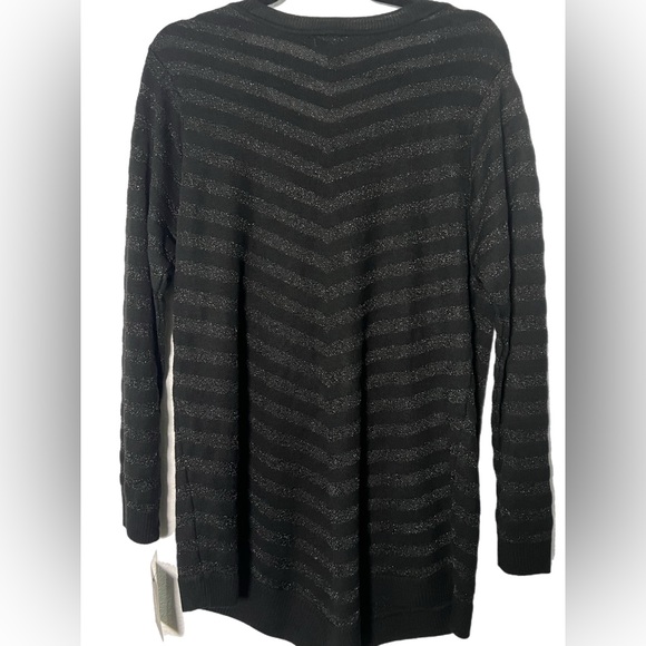 NWT Brand New InStudio Long Sleeve Lightweight Black Sweater w/Silver Sparkle - Picture 3 of 4